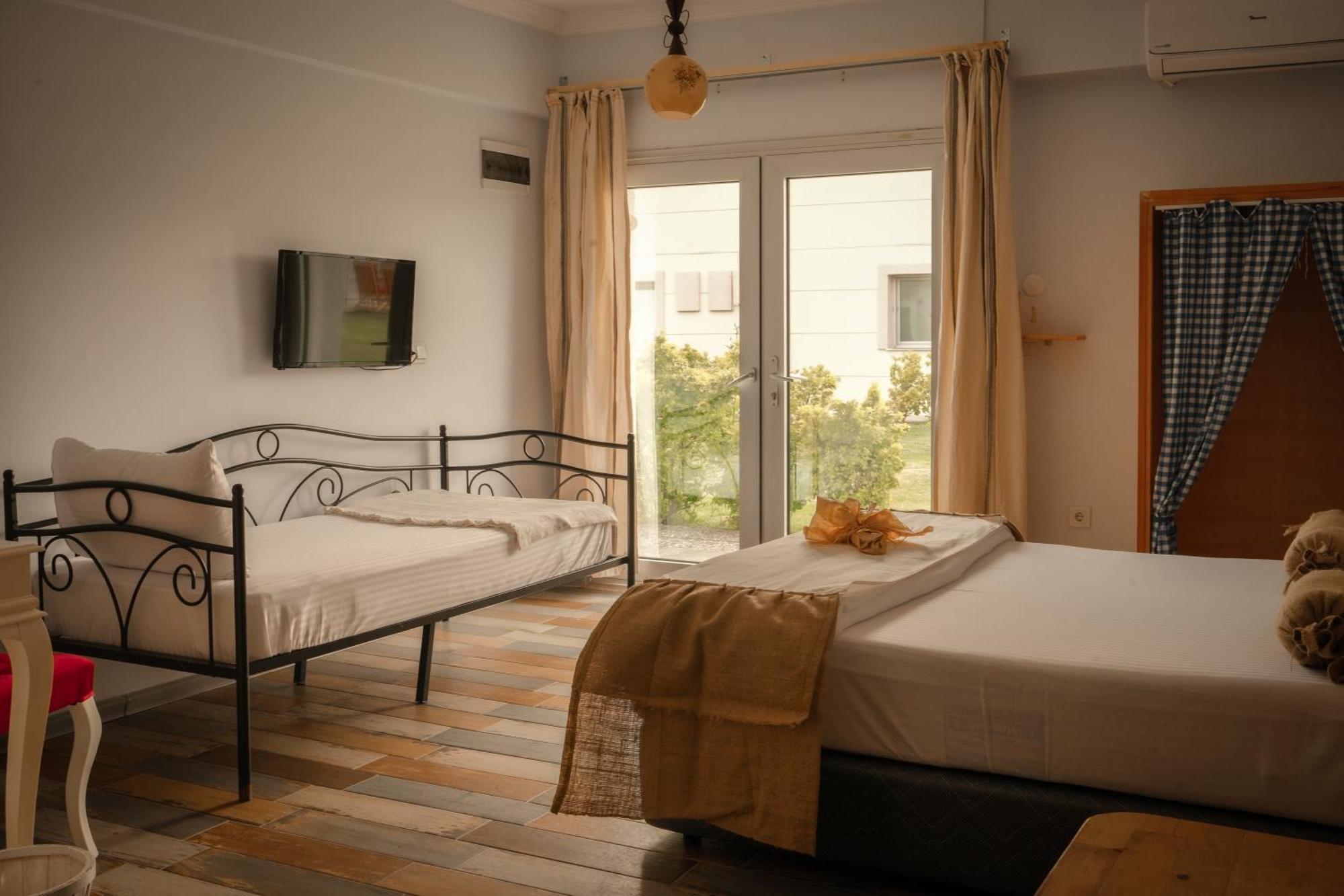 La Vida Otel Urla Kültér fotó