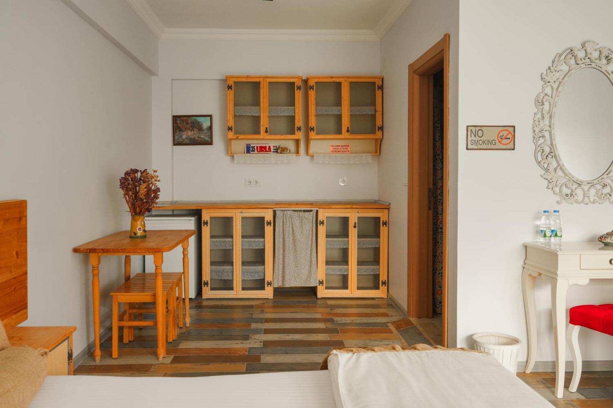 La Vida Otel Urla Kültér fotó