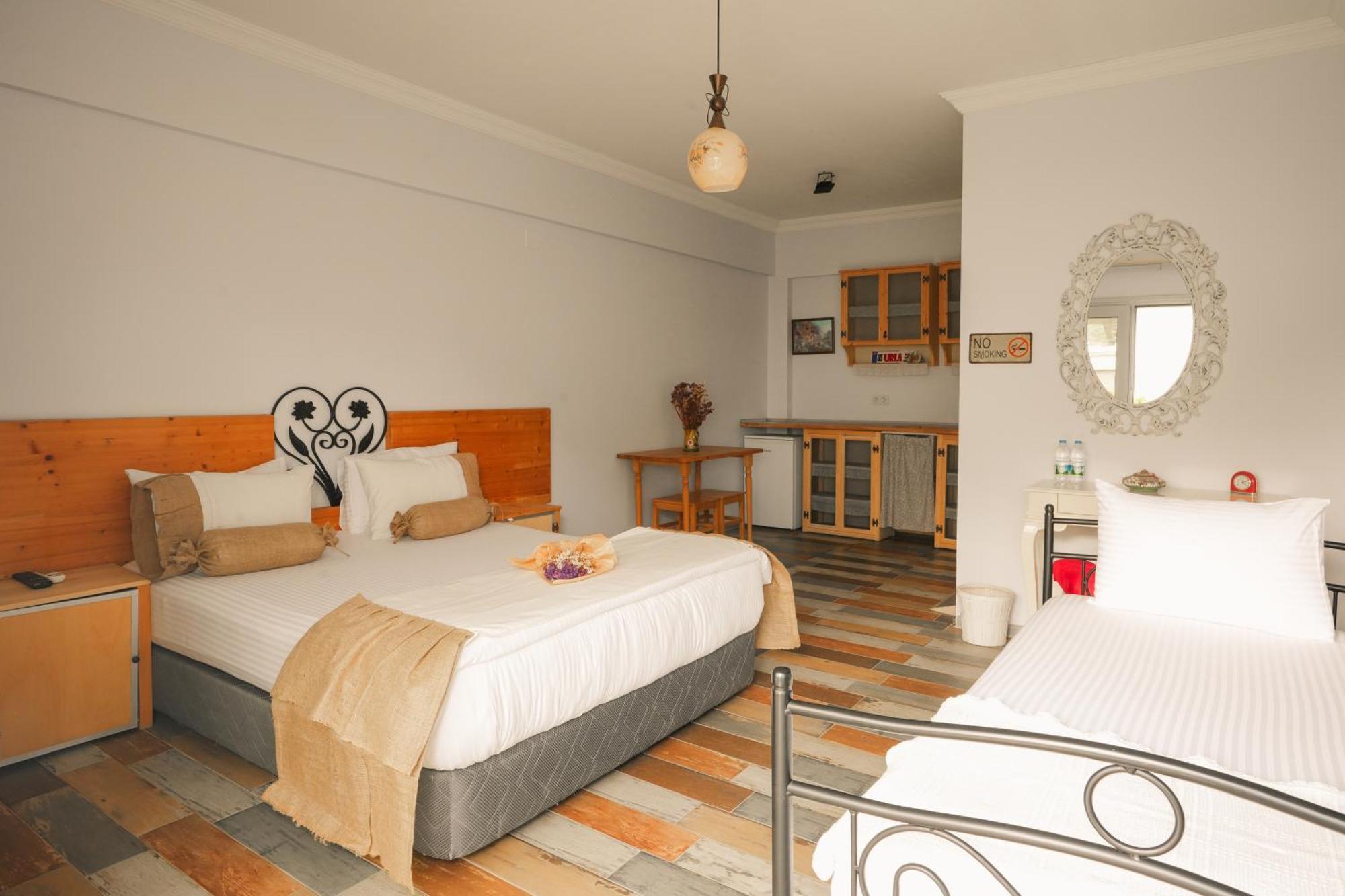 La Vida Otel Urla Kültér fotó