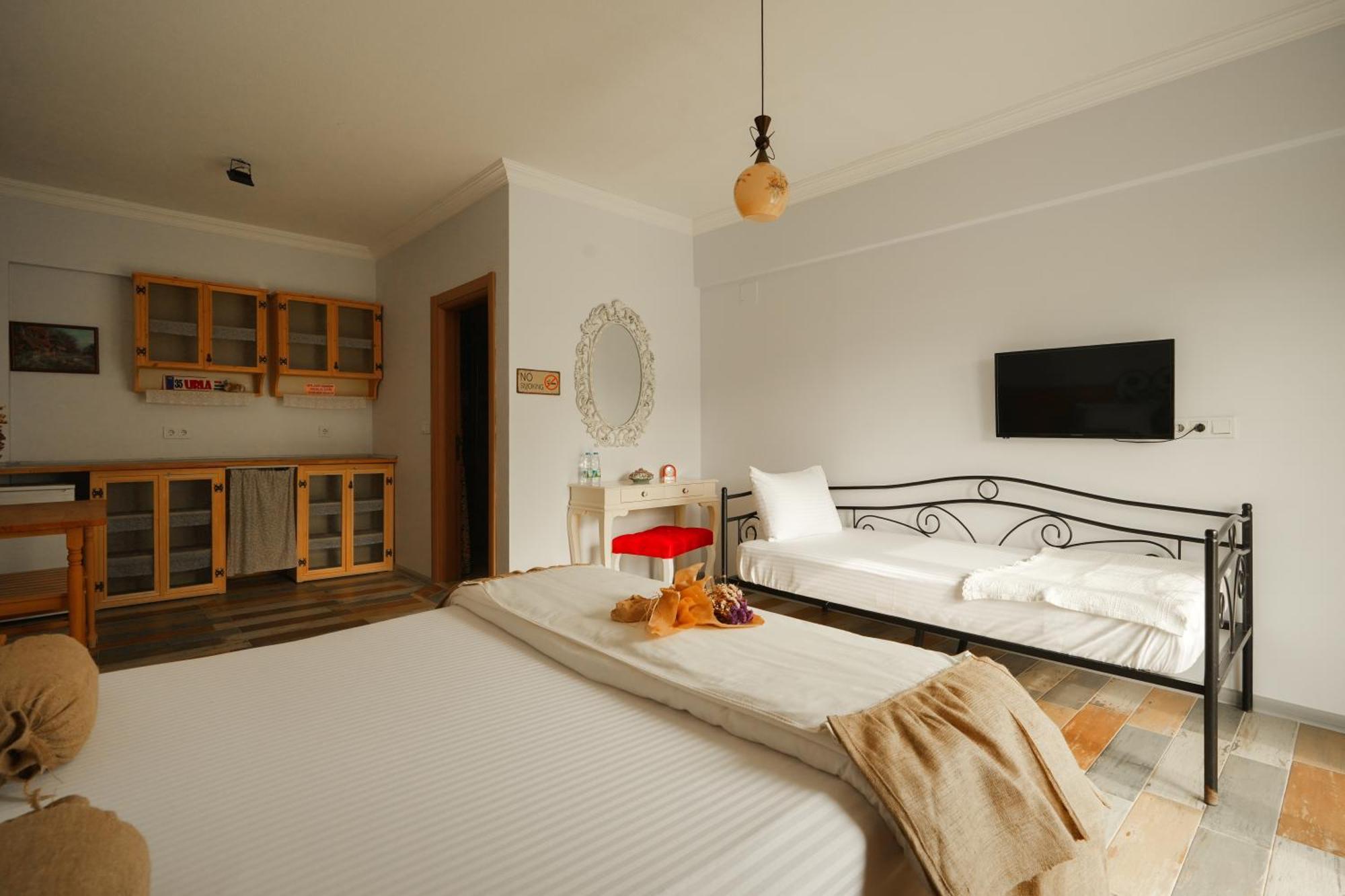 La Vida Otel Urla Kültér fotó